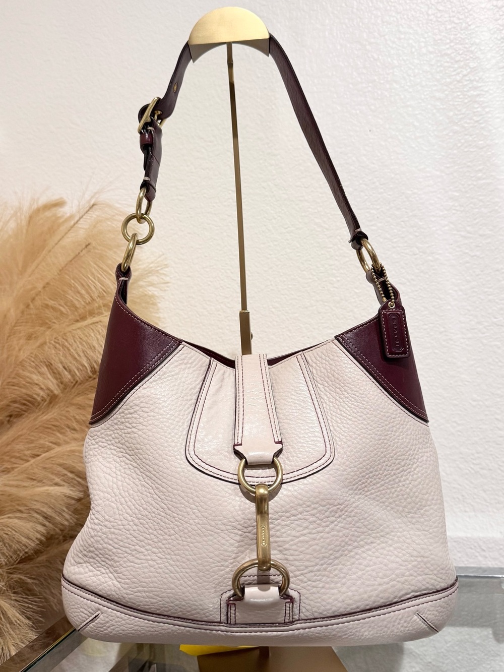 Vintage Coach Hamptons Shoulder Bag Cream Burgundy Leather 10210
